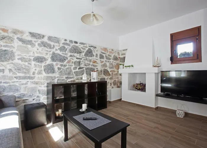 Antoni\'S House Makri